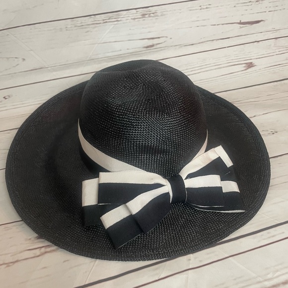 Vintage Liz Claiborne Straw - Picture 3 of 8